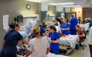 KVCC simulation lab with students.