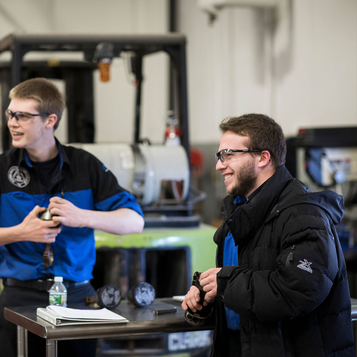 EMCC students in auto lab